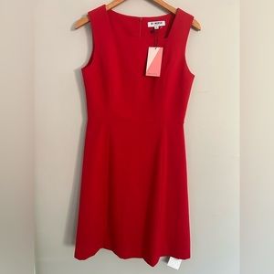 Of mercer women red dress size 6, made in New York